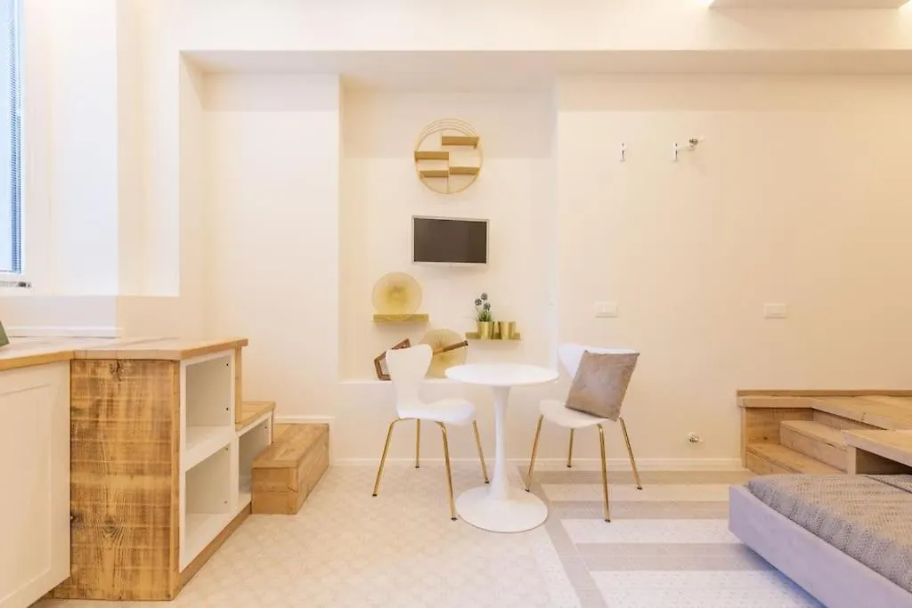 5Fo6 Navigli - Duomo - Boho - Minimal Apartment Milan