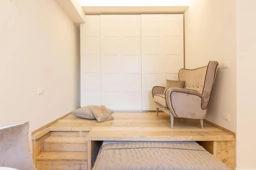 5Fo6 Navigli - Duomo - Boho - Minimal Apartment Milan